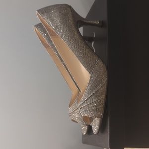 Nina "Carolyn" heels             6 1/2 M